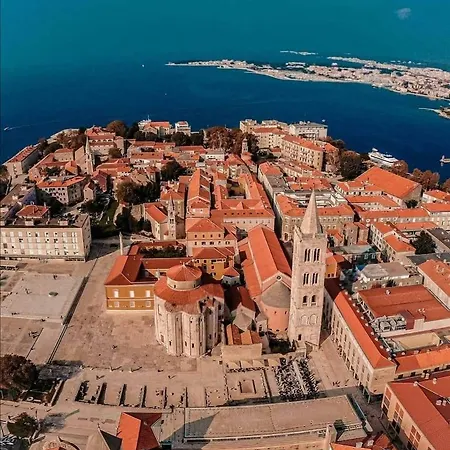 Seven Apartman Ζαντάρ