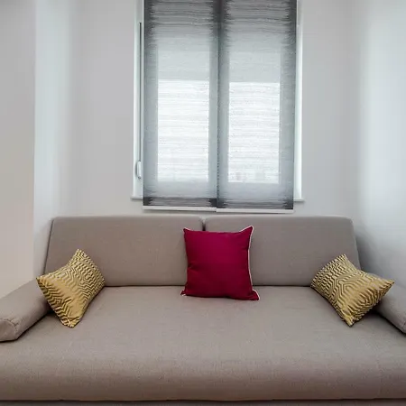 Seven Apartman Апартаменти