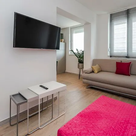 Seven Apartman