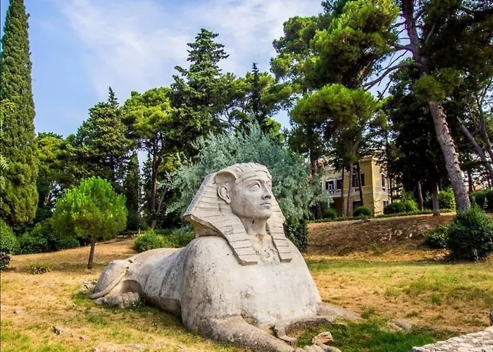 Seven Apartman Ζαντάρ