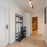 Lägenhet Seven Apartman *