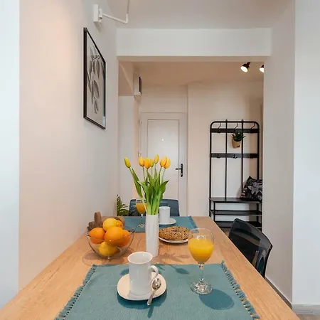 Apartment Seven Apartman