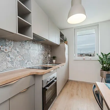 Lejlighed Seven Apartman *